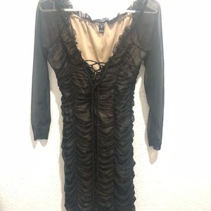 Windsor Mesh Black dress Off the shoulder